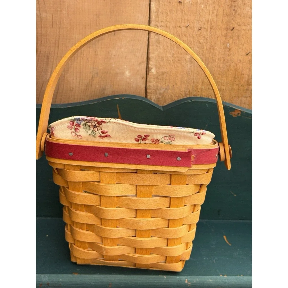 2001 Longaberger Sweetheart Love Notes Basket With Plastic Liner Wall Pocket